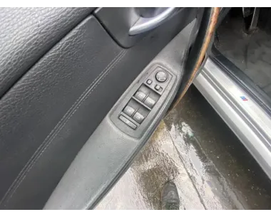 Panneau de porte avant droit BMW X3 E83 PHASE 2 Diesel