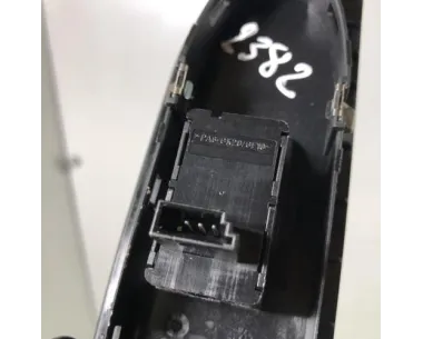 Interrupteur de leve vitre BMW X1 E84 PHASE 2 Diesel