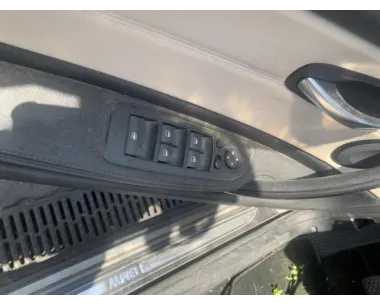 Gicleur lave glace BMW SERIE 1 E88 CABRIO Diesel