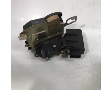 Serrure avant droit BMW SERIE 3 E36 COUPE Essence