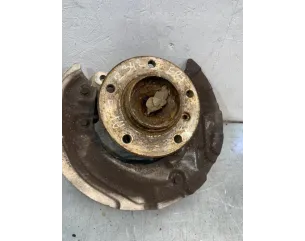 Fusee avant gauche BMW SERIE 1 E87 PHASE 2 Diesel