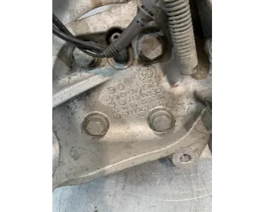 Fusee avant gauche BMW SERIE 1 E87 PHASE 2 Diesel