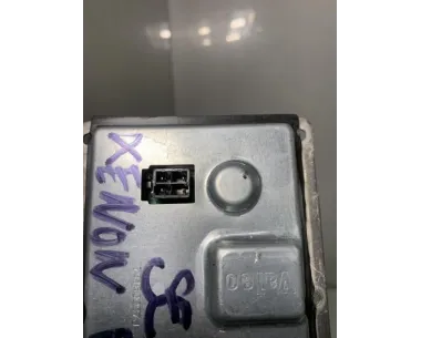 Boitier xenon BMW SERIE 1 E87 PHASE 1 