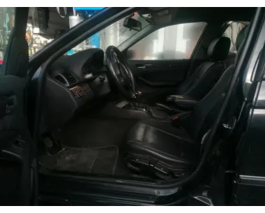 Support radiateur BMW SERIE 3 E46 PHASE 2 Diesel