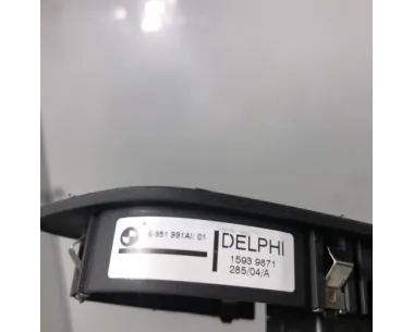 Interrupteur de leve vitre avant droit BMW SERIE 1 E87 PHASE 1 Essence