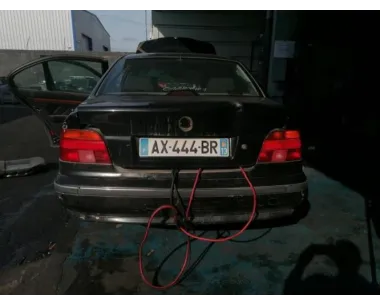 Fusee avant droit BMW SERIE 5 E39 PHASE 1 Essence