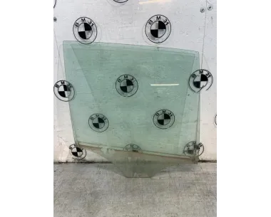 Vitre arriere droit BMW X3 E83 PHASE 2 Diesel