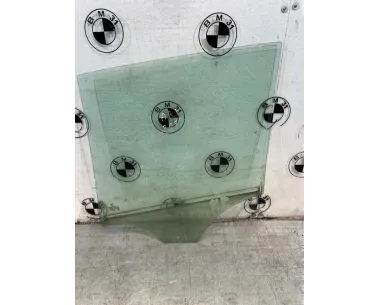 Vitre arriere droit BMW X3 E83 PHASE 2 Diesel