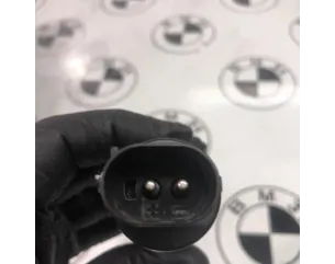 Pompe lave glace avant BMW SERIE 3 E30  2