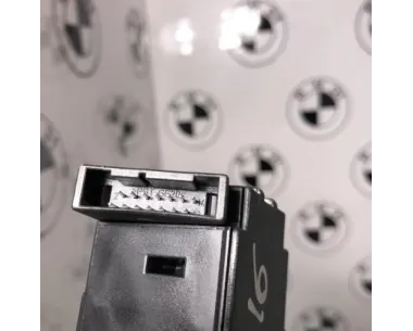 Lecteur de carte (neiman) BMW SERIE 5 E61 TOURING PHASE 2 BREAK Diesel