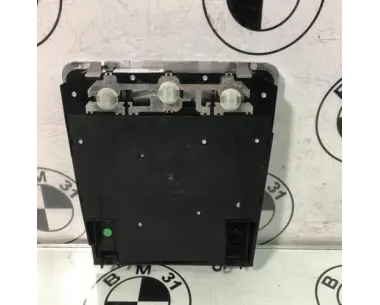 Eclairage de plafonnier BMW SERIE 1 E81 