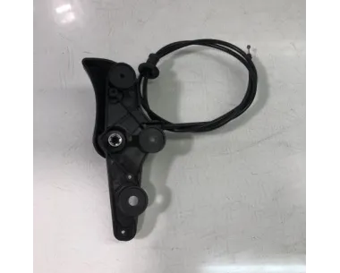 Poignee d'ouverture de capot BMW SERIE 3 E91 TOURING PHASE 1 BREAK Diesel