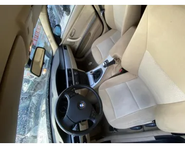 Poignee d'ouverture de capot BMW SERIE 3 E91 TOURING PHASE 1 BREAK Diesel