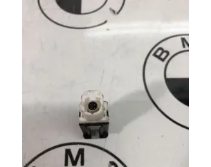 Prise port USB BMW SERIE 5 F11 TOURING PHASE 1 BREAK Diesel 2