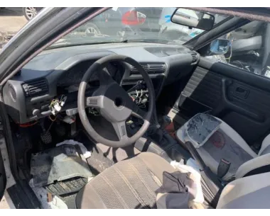 Fusee arriere gauche BMW SERIE 3 E30 Diesel