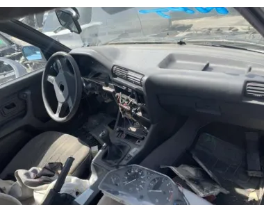 Fusee arriere gauche BMW SERIE 3 E30 Diesel