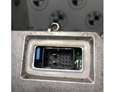 Boitier xenon BMW SERIE 3 E46 COUPE PHASE 2 Diesel