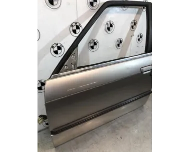 Porte avant gauche BMW SERIE 3 E30 