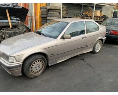 Malle/Hayon arriere BMW SERIE 3 E36 COMPACT Diesel