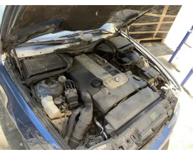 Poignee interieur arriere gauche BMW SERIE 5 E39 TOURING PHASE 1 BREAK Diesel