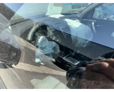 Vitre avant gauche BMW X3 E83 PHASE 1 Diesel