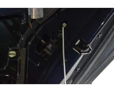 Serrure arriere droit BMW SERIE 3 E90 PHASE 1 Diesel