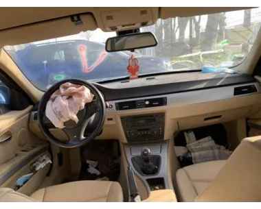 Poignee porte arriere droit BMW SERIE 3 E90 PHASE 1 Diesel