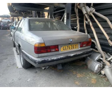 Boite a air BMW SERIE 7 E32 