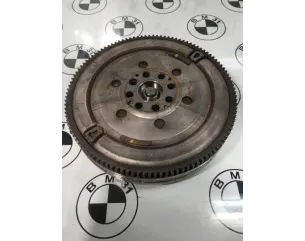 Volant moteur bi-masse BMW X3 E83 PHASE 1  2
