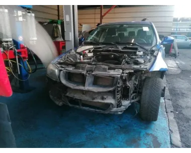 Vitre avant gauche BMW SERIE 3 E90 PHASE 2 Diesel