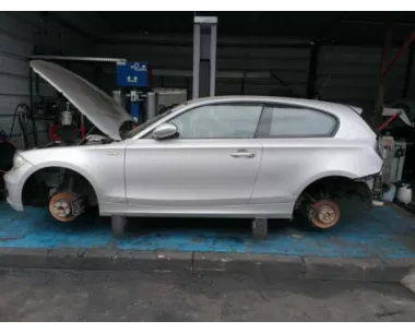 Support radiateur BMW SERIE 1 E81 Diesel