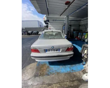 Serrure arriere gauche BMW SERIE 7 E38 Diesel