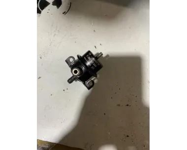 Rampe injection BMW SERIE 3 E30 