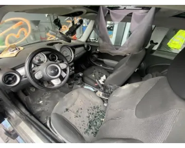 Vitre avant gauche MINI MINI 2 R56 PHASE 1 Essence