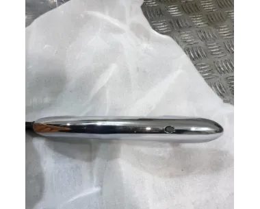 Poignee porte avant droit MINI  