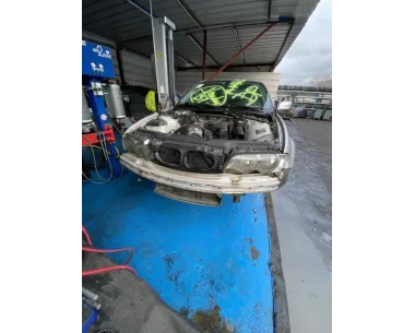 Support radiateur BMW SERIE 3 E46 COUPE PHASE 1 Essence