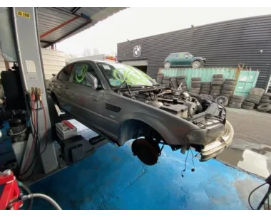 Support radiateur BMW SERIE 3 E46 COUPE PHASE 1 Essence