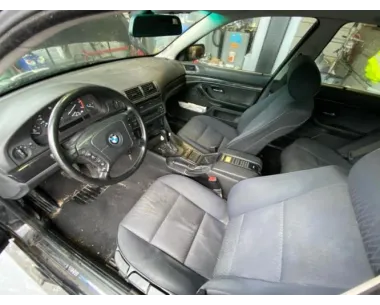 Vitre avant gauche BMW SERIE 5 E39 TOURING PHASE 2 BREAK Diesel