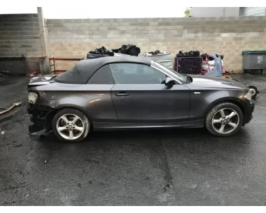 Pare boue avant gauche BMW SERIE 1 E88 CABRIO Essence