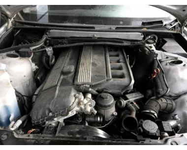 Poignee porte avant droit BMW SERIE 3 E46 COUPE PHASE 1 Essence