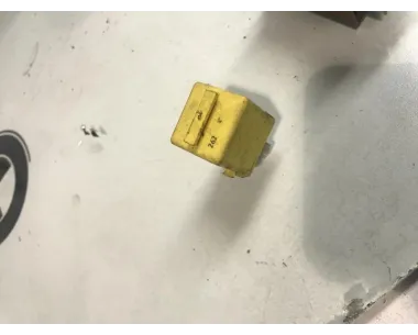 Relais electrique BMW SERIE 3 (E46) 