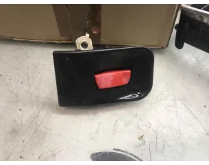 Attache ceinture arriere droit BMW SERIE 7 E38 