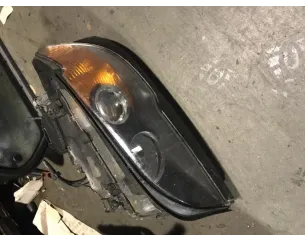 Enjoliveur de phare gauche BMW  