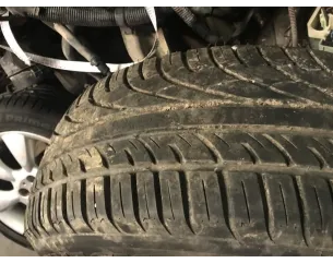 Pneu BMW SERIE 7 E38 