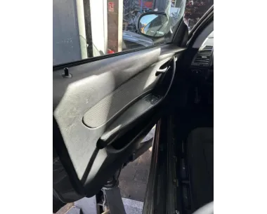 Leve vitre electrique avant gauche BMW SERIE 1 E81 Diesel