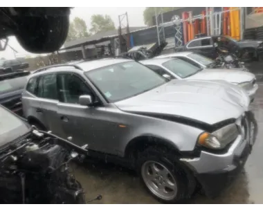 Fusee avant gauche BMW X3 E83 PHASE 1 Diesel