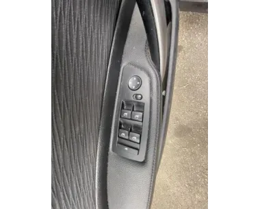 Console central (interieur plastique) BMW SERIE 1 E87 PHASE 2 Diesel