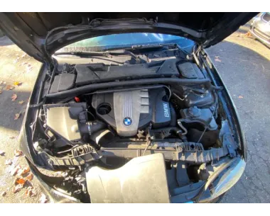 Console central (interieur plastique) BMW SERIE 1 E81 Diesel