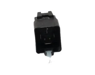 Relais electrique BMW SERIE 1 F40 Essence 2