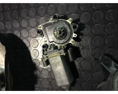 Moteur leve vitre avant droit BMW  